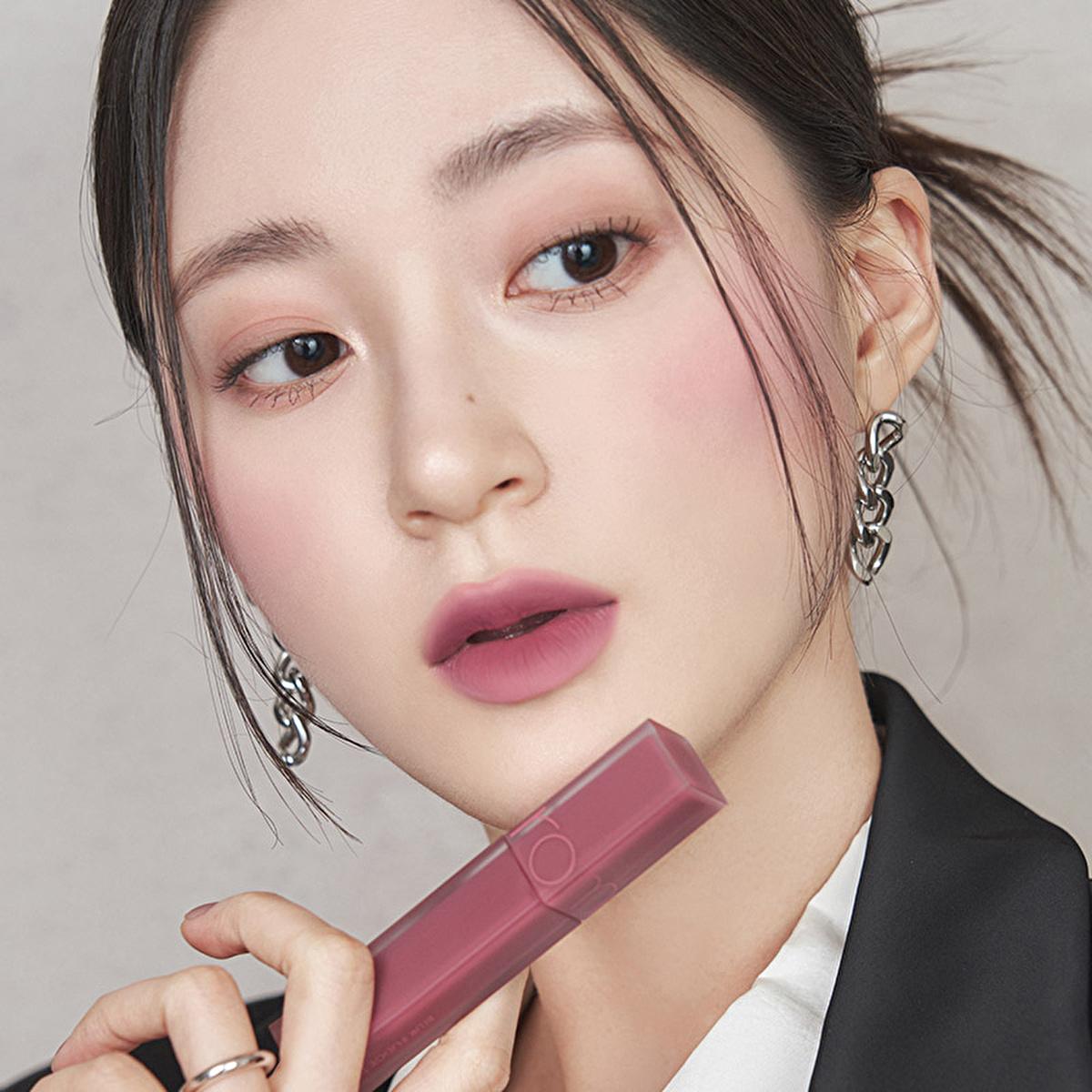 rom&nd Blur Fudge Tint - Long-Lasting Matte Lip Tint for Trendy Looks